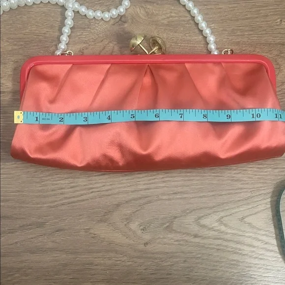 Coach Coral Amanda Satin Darcy Kiss Lock Clutch w/unbranded pearl strap - Picture 16 of 17